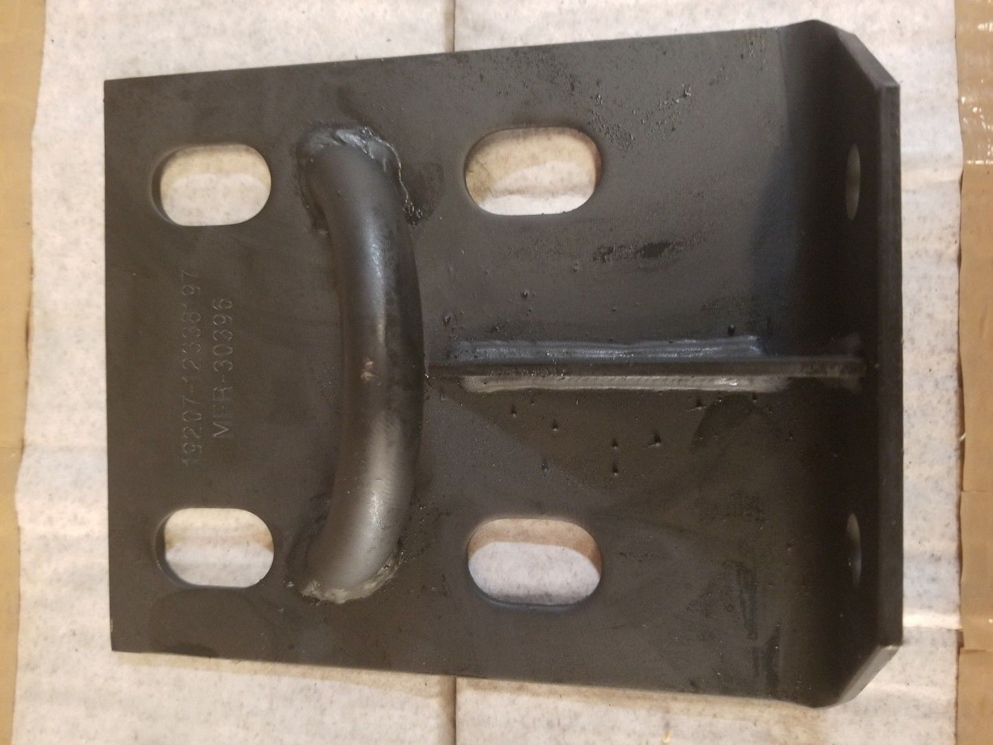 HMMWV HUMMER H1 Rear Suspension Mounting Bracket Humvee M998  EC12338197