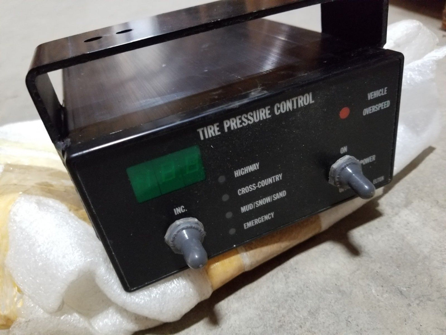 Military Truck M809 5 Ton M Series Tire Pressure Control Unit Electronic
