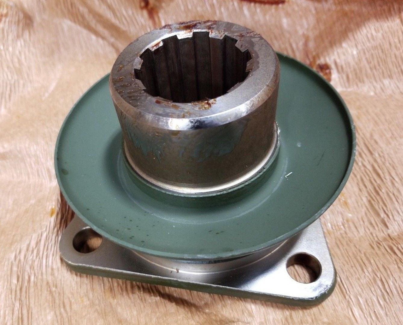 M35 2 1/2 TON PROPELLER SHAFT FLANGE 7521276 NOS 2520-00-752-1276