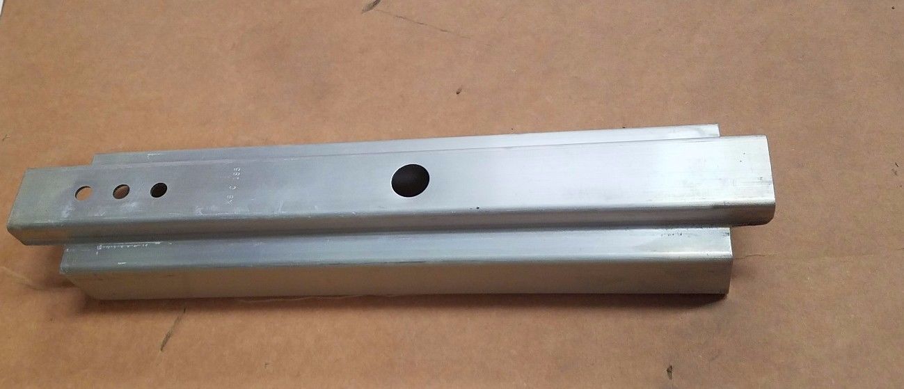 Hummer H1 Humvee WINDSHIELD FRAME CENTER 5938907