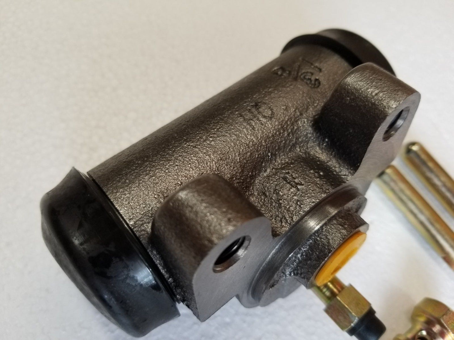 NEW WHEEL CYLINDER FOR 2.5 TON M35A2 7348976 2530-00-274-4511 M35A1 M35A3