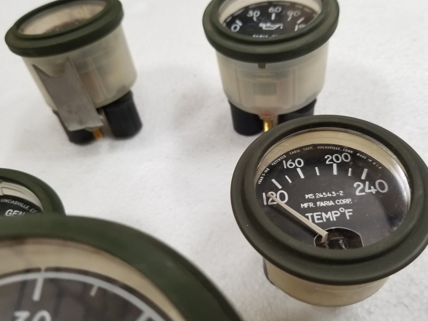 M998 HUMVEE HMMWV GAUGE KIT TEMPERATURE VOLTMETER FUEL LEVEL OIL SPEEDOMETER