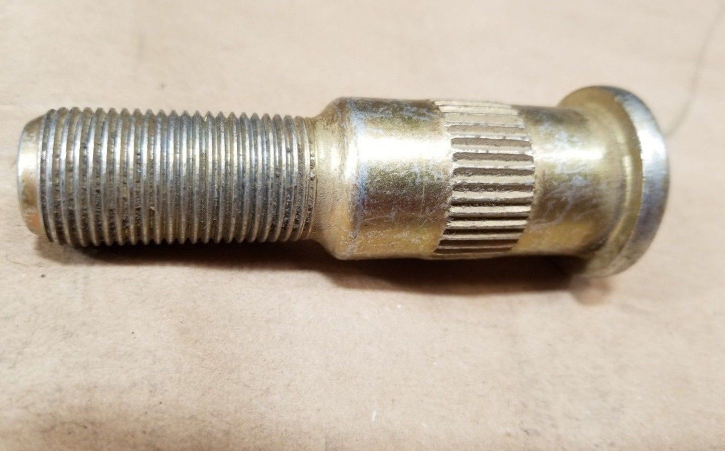 M939 LEFT HAND WHEEL STUD M923 M925 M939A2 5 TON MILITARY TRUCK 20X-1337Z