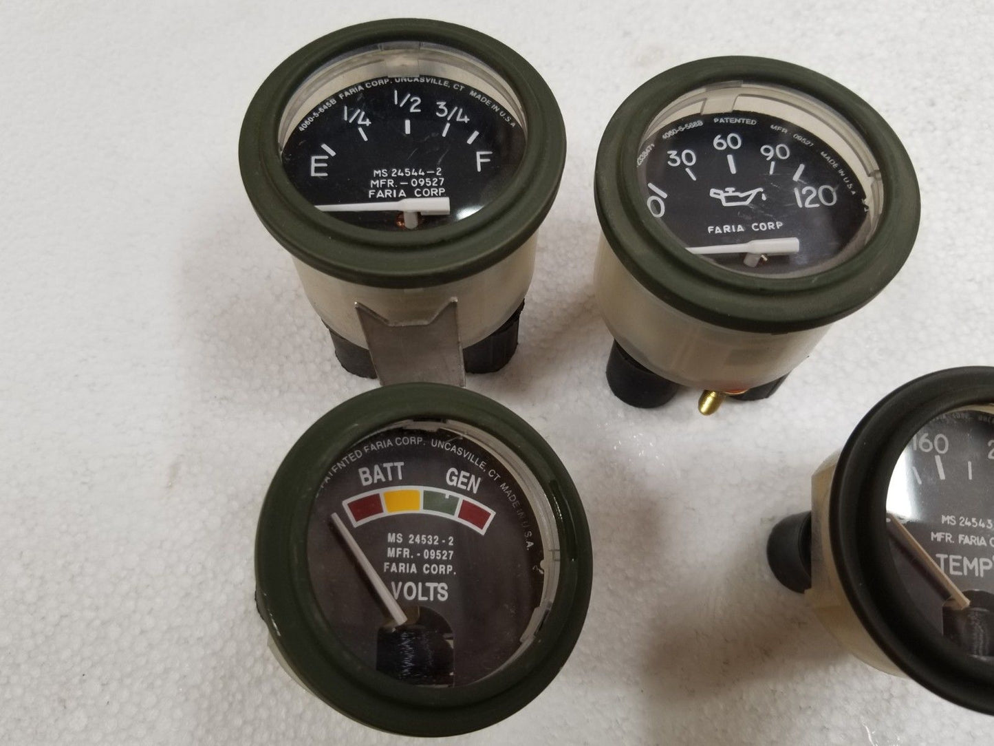 M998 HUMVEE HMMWV GAUGE KIT TEMPERATURE VOLTMETER FUEL LEVEL OIL SPEEDOMETER