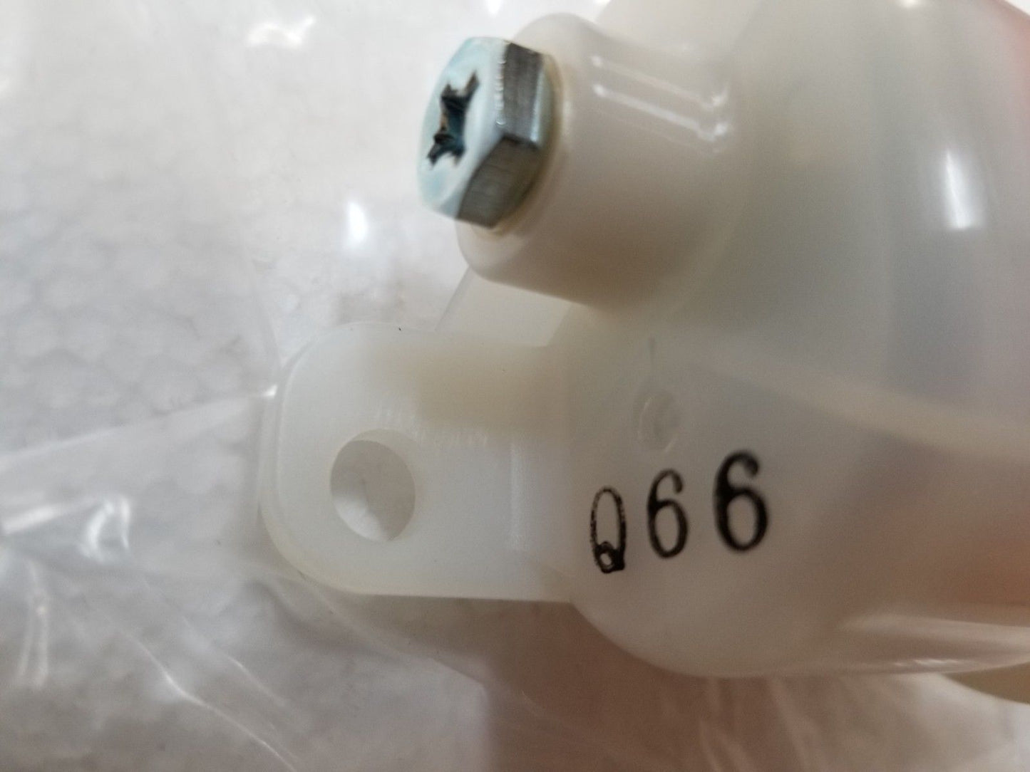 1 WIS CON FUEL FILTER EY2436210120 Robin Subaru 243-62101-20