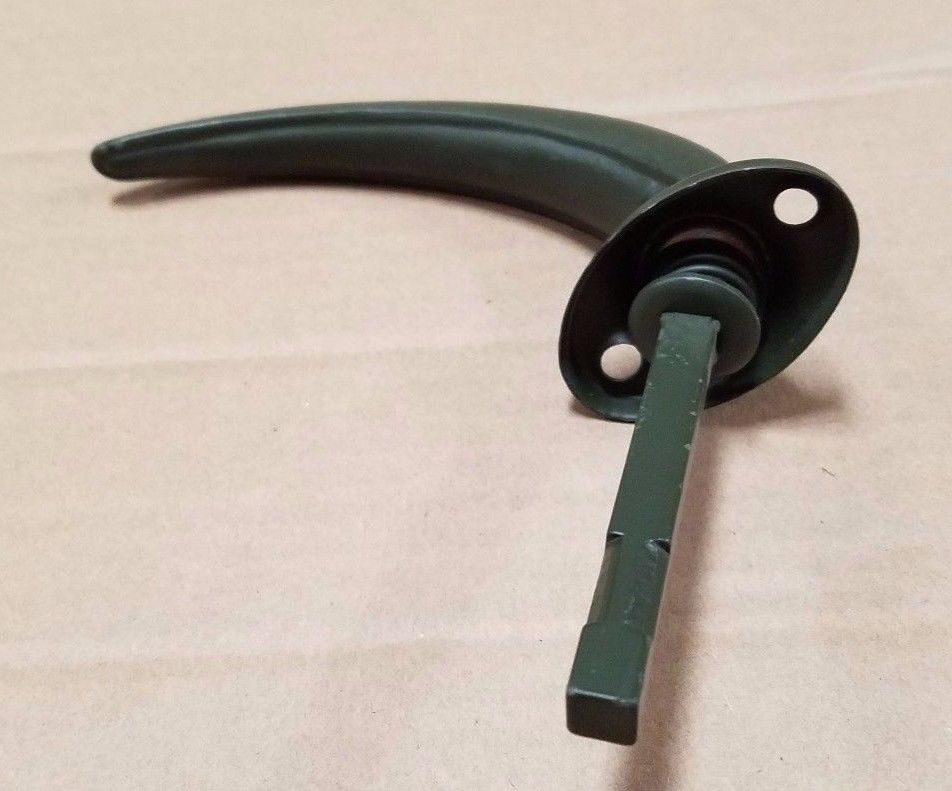 M35 M35A2 M109 M813 NEW  OUTSIDE DOOR HANDLE M939 M800 SERIES