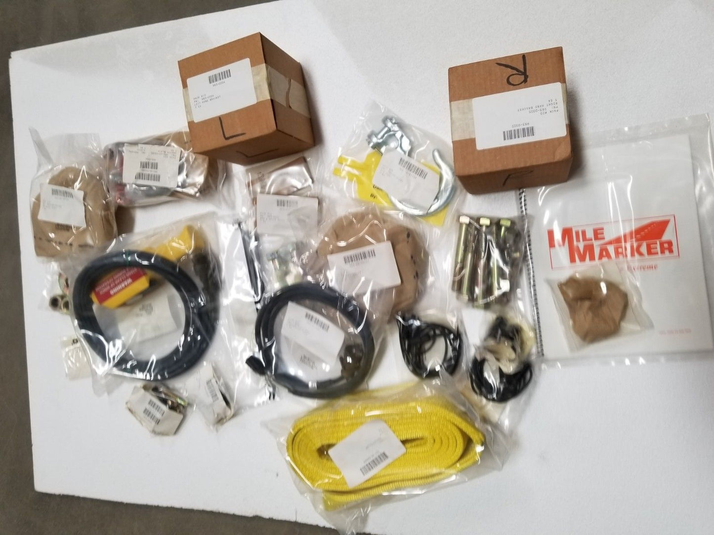HMMWV HUMVEE M998 MILITARY TRUCK HYDRAULIC WINCH KIT HEAVY DUTY 10,500 lb. H1