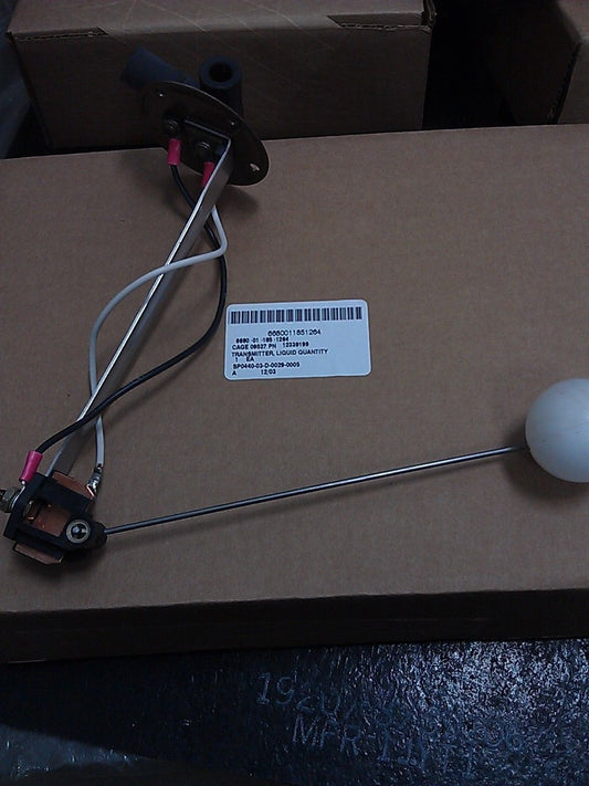 HMMWV HUMVEE FUEL LEVEL TRANSMITTER 12339199 M998  5936455 5574995