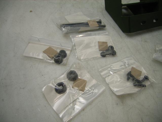 2540-01-555-3008 3653742 DOOR LATCH KIT,MASS MTVR MK23