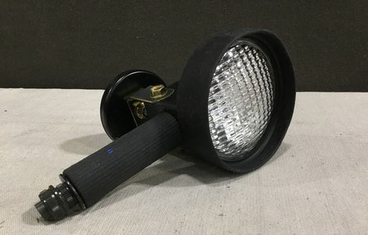 HEMTT M977 SPOTLIGHT 6220-01-326-2286 1401182	1770010