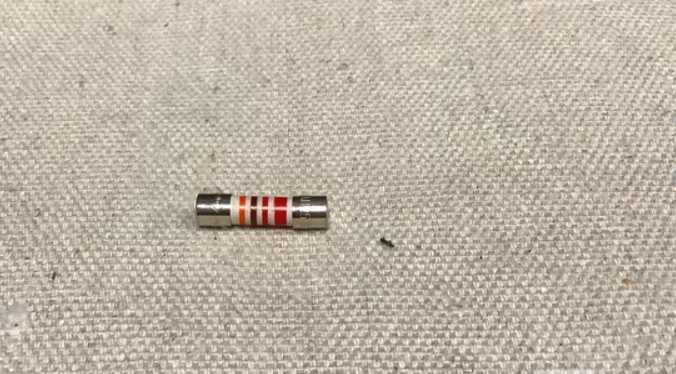 Navistar Defense 3114105C91L 3.5 AMP Fuse Kit 5920-01-575-9945
