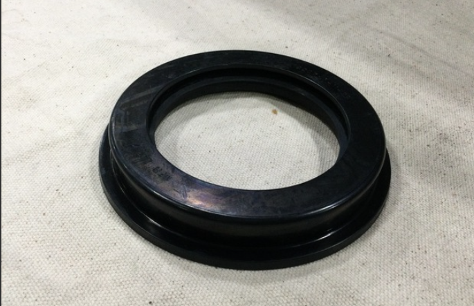 Inner Hub Seal, M979, M1061A1, M1061, M1073, M105A3 and M135 / M211