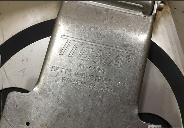 Betts FVA-8020-CXB Manhole Covers 2510-01-255-2963