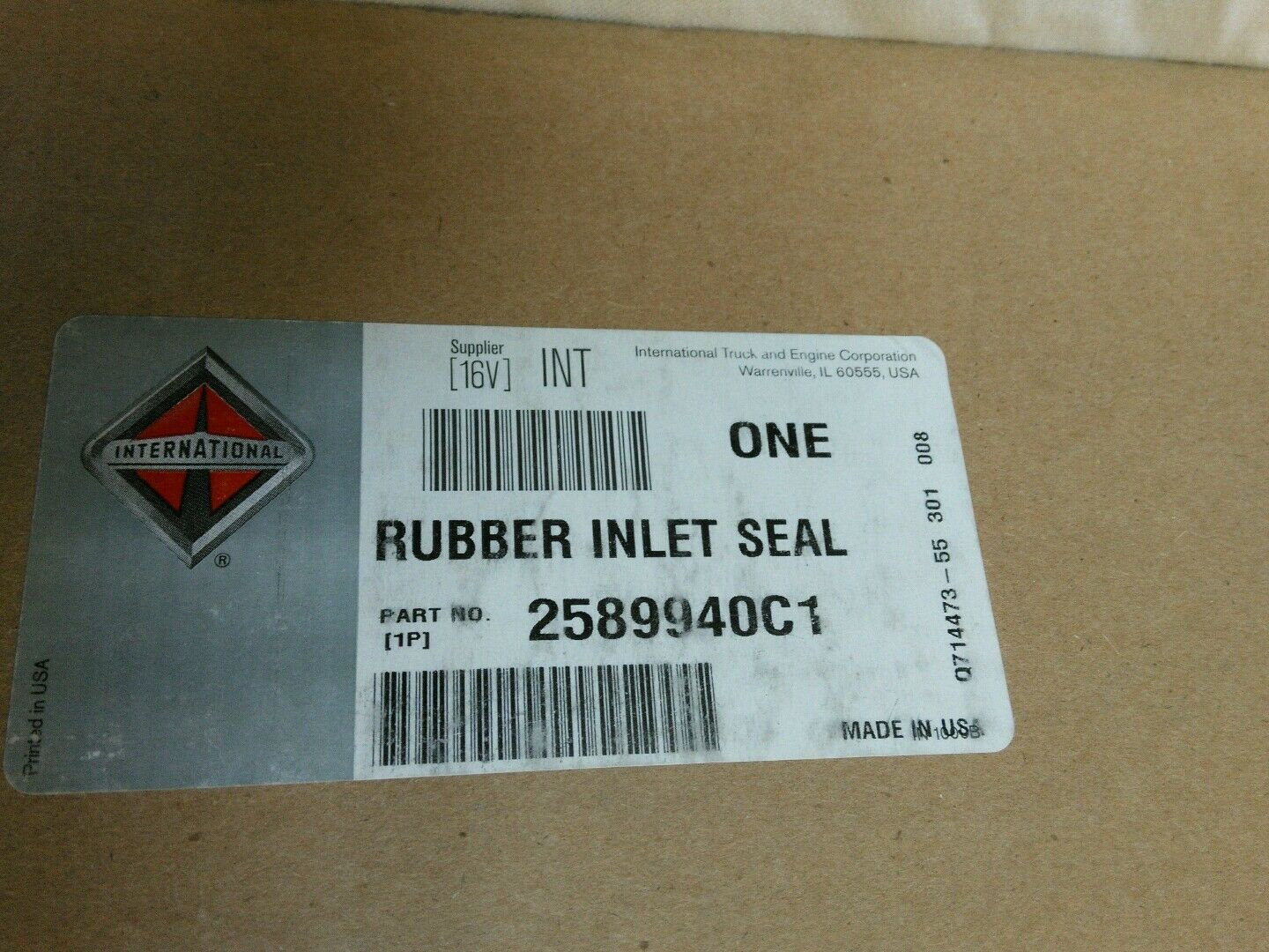 NAVISTAR 5330-01-566-5886 Air Cleaner Duct P/N 2589940C1 Hood to Filter Housing