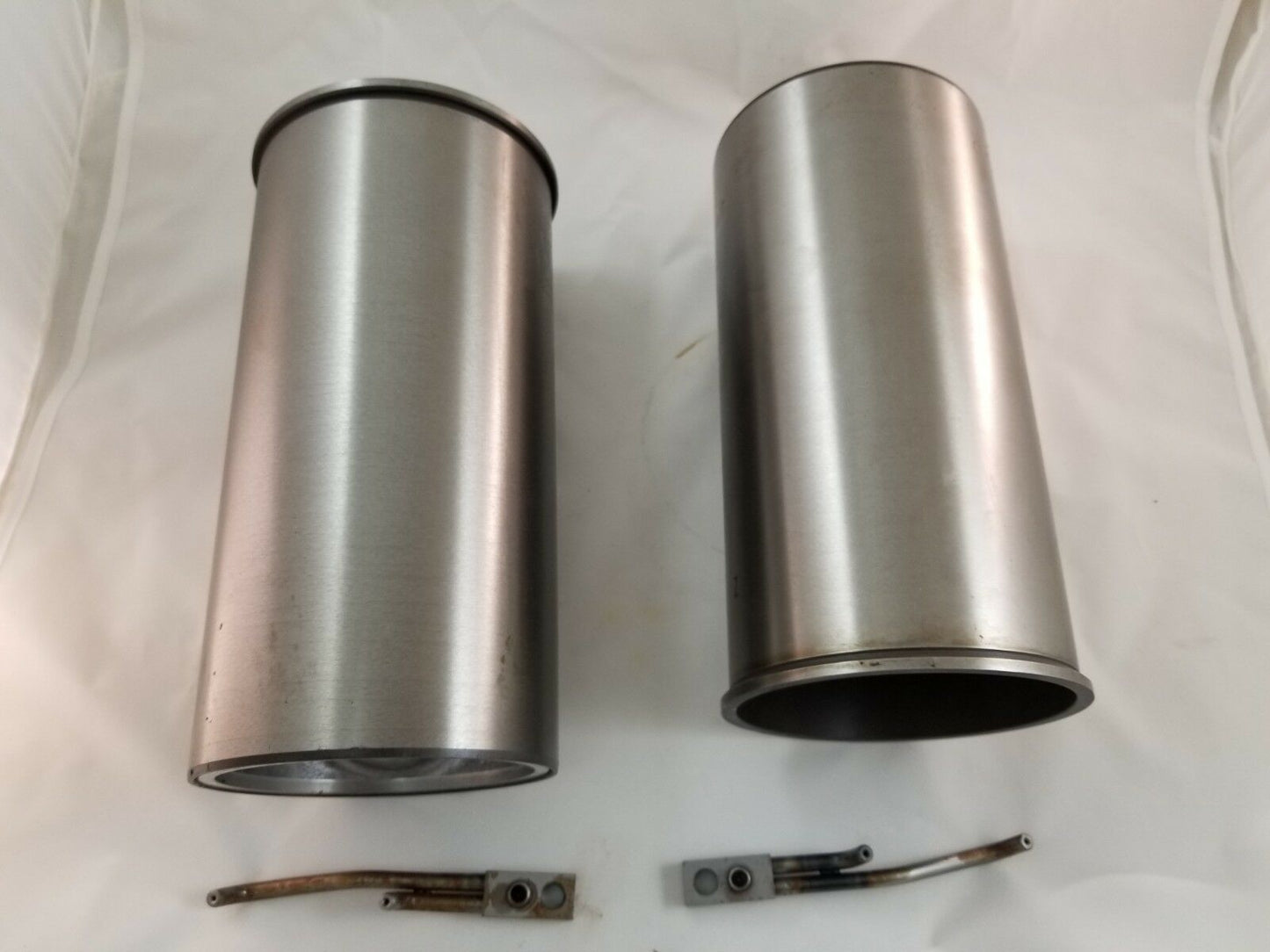 M35 M35A2 2.5 TON LDT465 LDS 465 MULTIFUEL NOS PISTON AND GASKET KIT REBUILD KIT  Military Truck