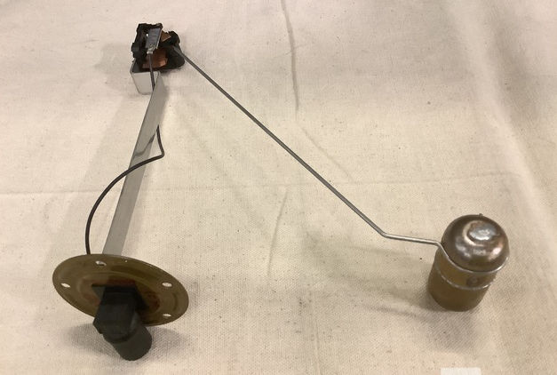 M54A2, M809, and M939/A1/A2 series trucks fuel tank sending unit, P/N MS500040-6, 8376491, NSN 6680002264574.