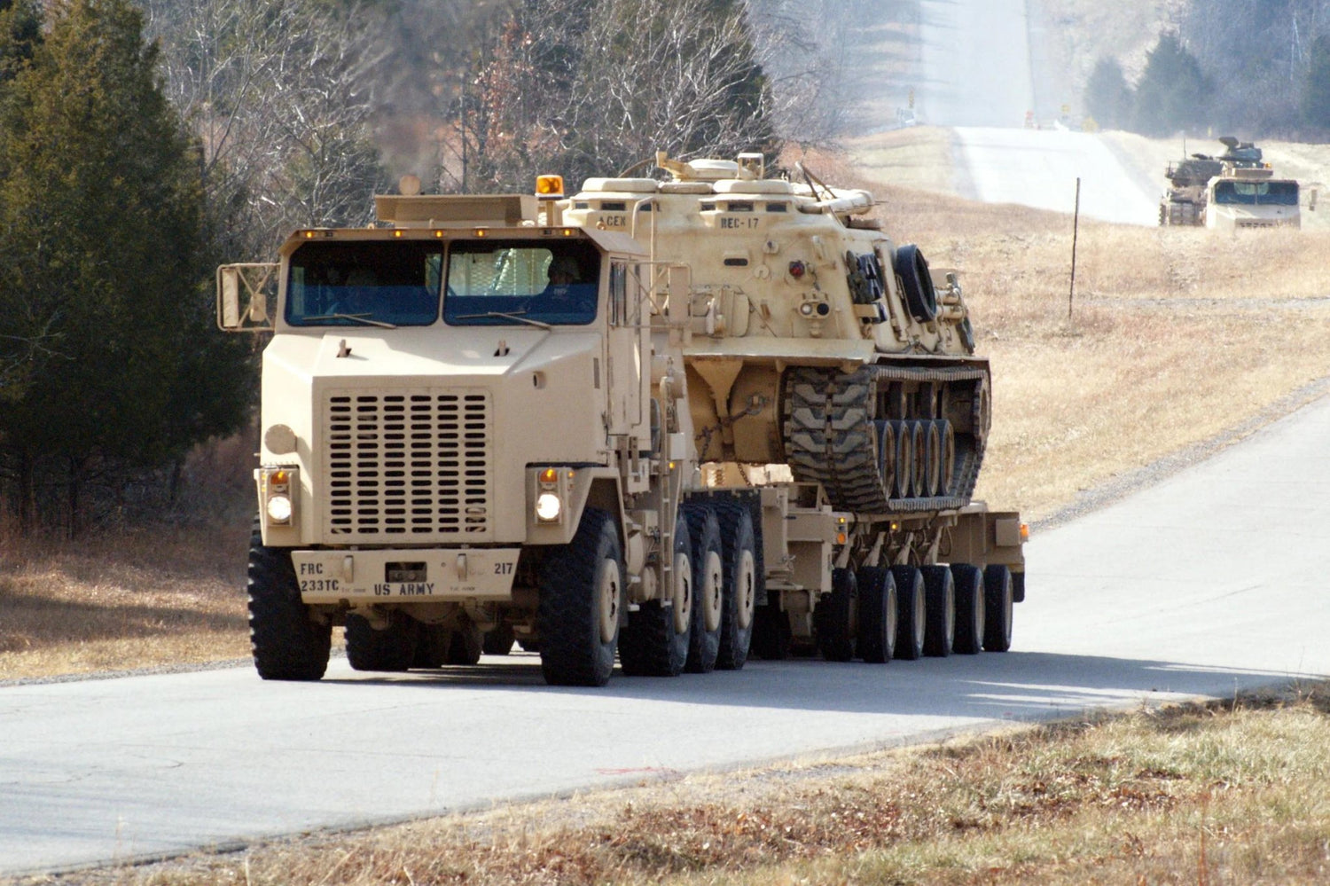 Oshkosh M1070 HET