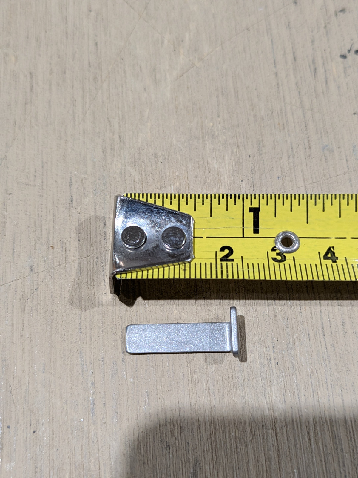 General Electric Company 4041T13P01 Blade Retainer, Turbine - NSN 2840-01-087-4134 - photo 3