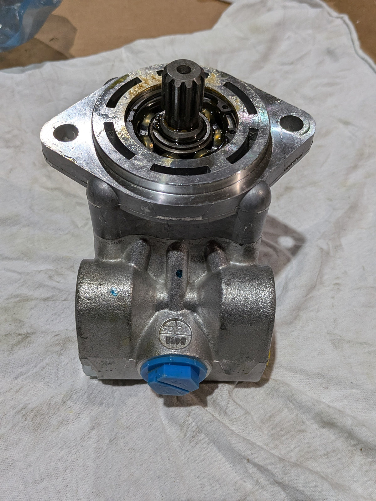 ZF Active Safety and Electronics US PS-36-28-15-R-1-05-03 Pump Assembly, Power - NSN 2530-01-587-7918 - photo 2