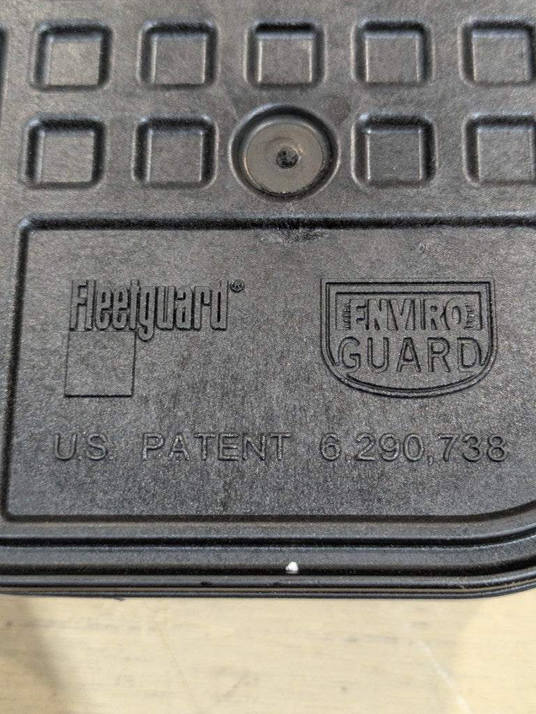 The Shyft Group USA M705-AA2-801039 Breather - NSN 2520-01-563-8601 - photo 4