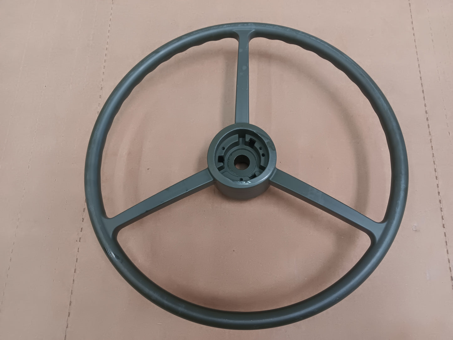 NEW  SURPLUS STEERING WHEEL 2530-01-089-9129 Military Parts 2.5 Ton M35a2 5 TON 11663384