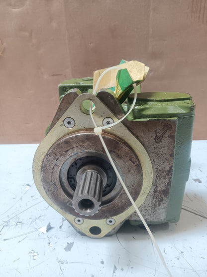 Axial Piston Hydraulic Pump 847939 / 1378AS136-1 | NSN 4320-01-383-7636