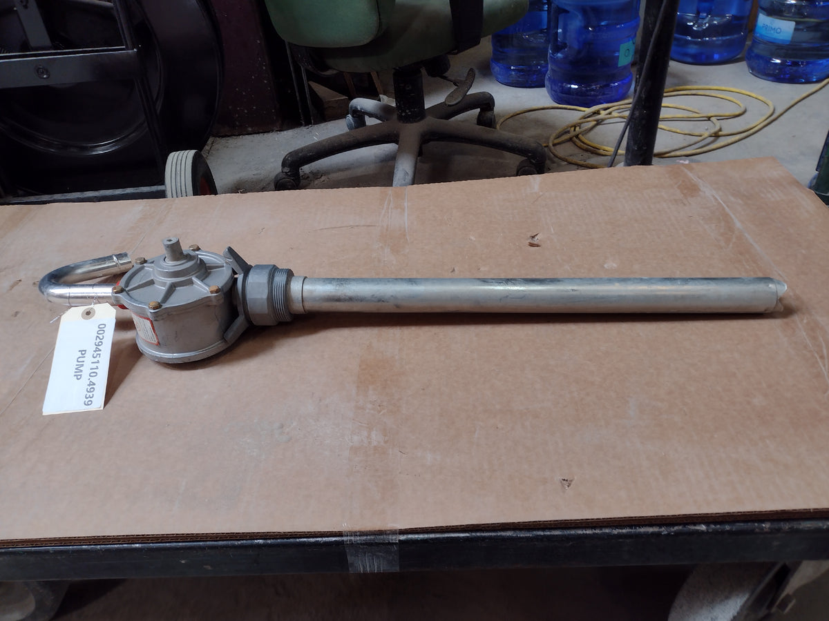 XXD385 Dispensing Pump - NSN 4930-00-294-5110 - photo 2