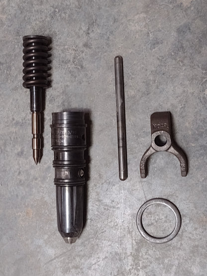 Cummins Inc. 3004471 Parts Kit, Fuel Injection - NSN 2910-00-050-7974 - photo 1