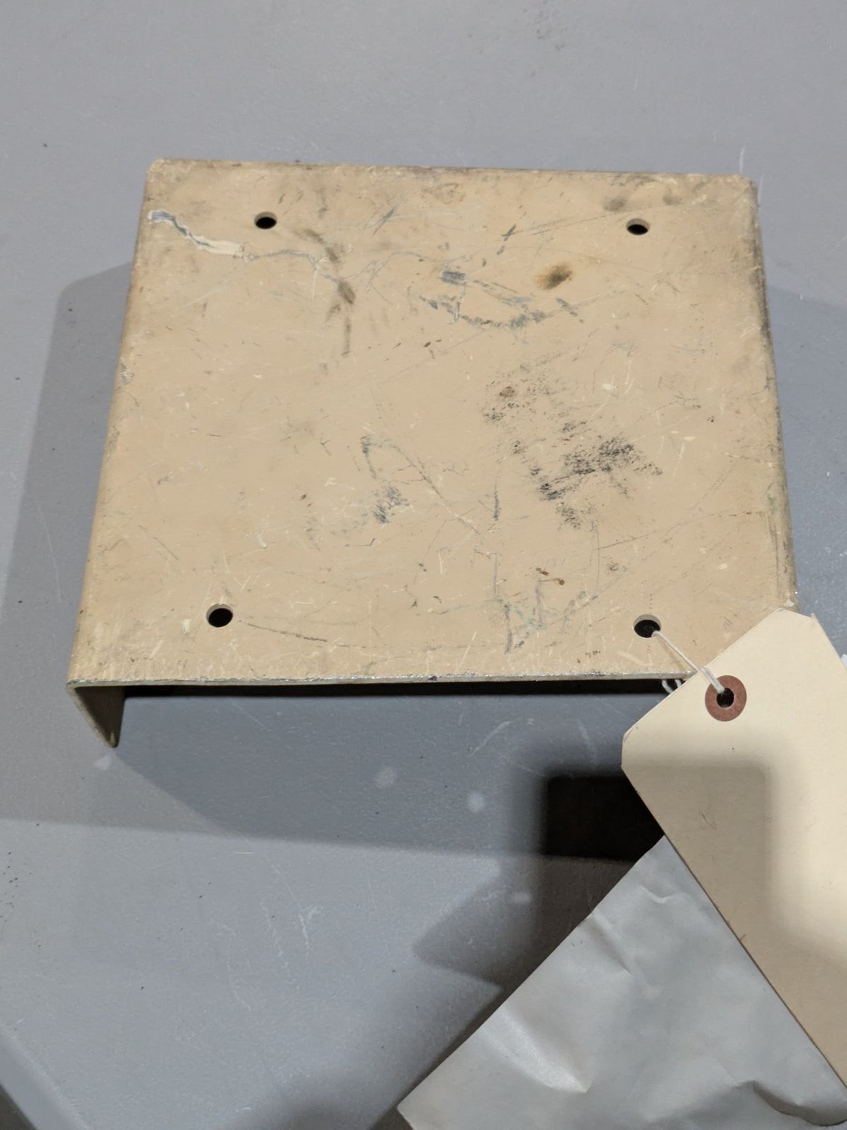 D1-38891D-2 Mounting Bracket - NSN 5340-01-616-5688 - photo 2