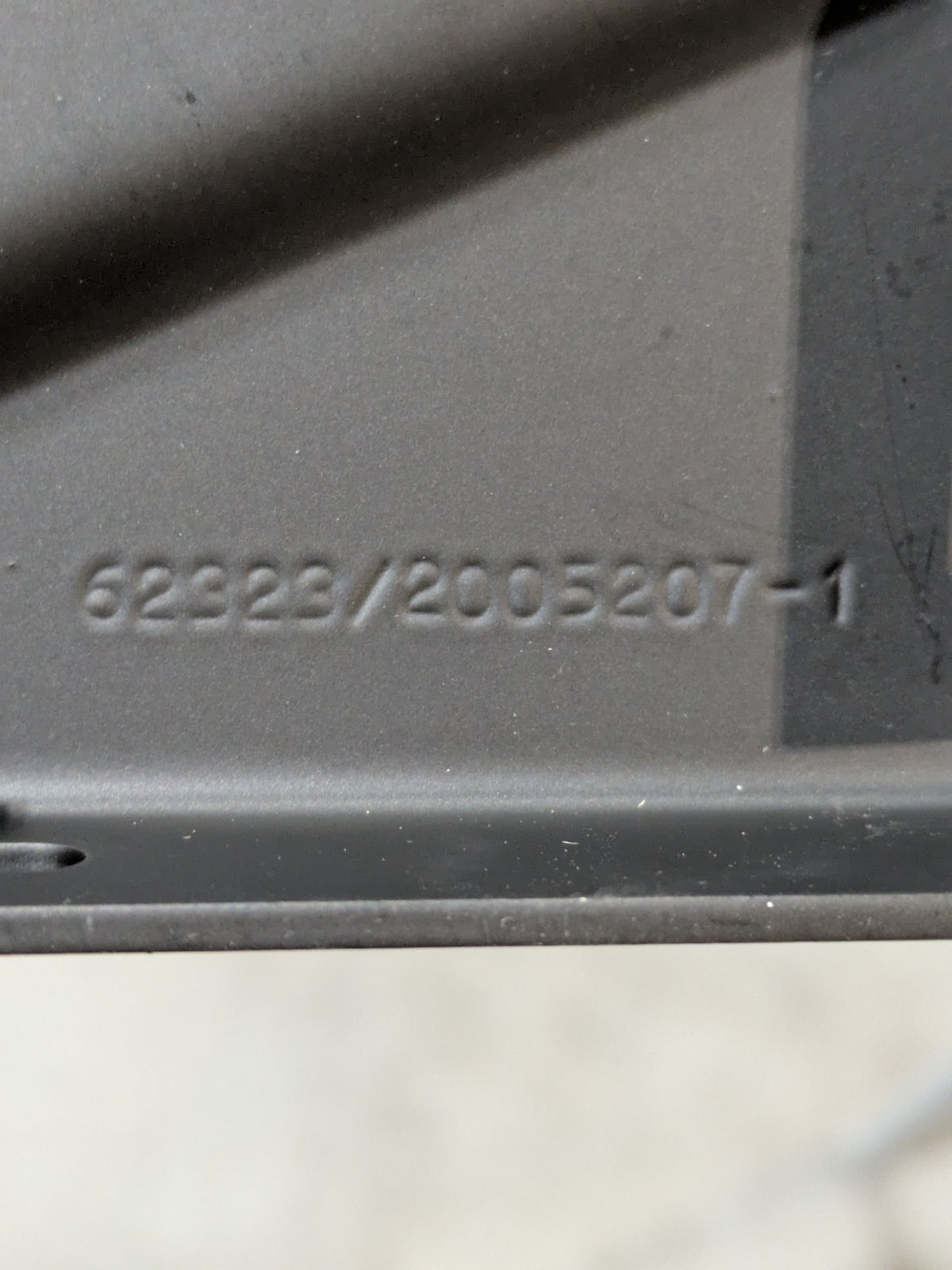 AmSafe, Inc. 200204-401 Mounting Bracket - NSN 5340-01-542-3351 - photo 4