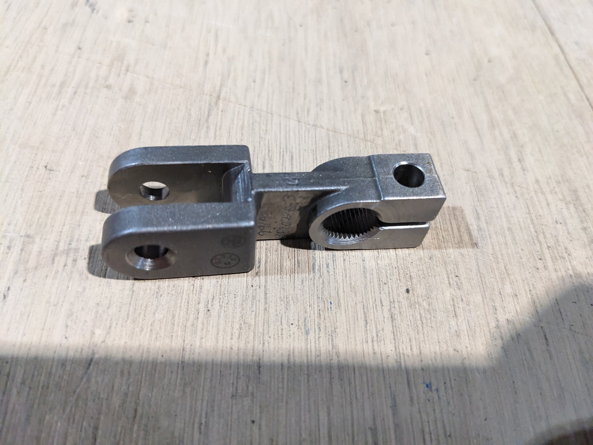 Honeywell International Inc. 3810226-3 Rod End Clevis - NSN 5340-01-355-8613 - photo 2