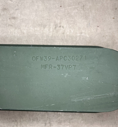 FMTV BAE SYSTEM APC30271 SPECIAL SHAPED SPACER LATCH HANDLE 5365-01-570-4263 NOS