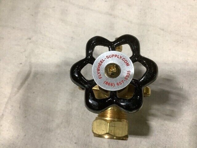 LANDING CRAFT MECHANIZED 20-104-10 VALVE LIQUID SIGHT INDICATOR 6680-00-058-1530