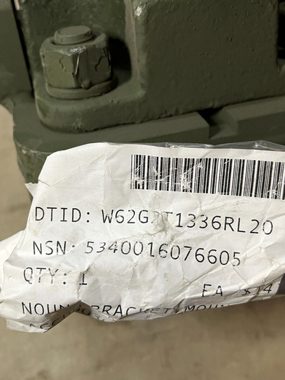 MILITARY TRAILER OSHKOSH 3838087 PLAIN ISO MOUNTING BRACKET 5340-01-607-6605