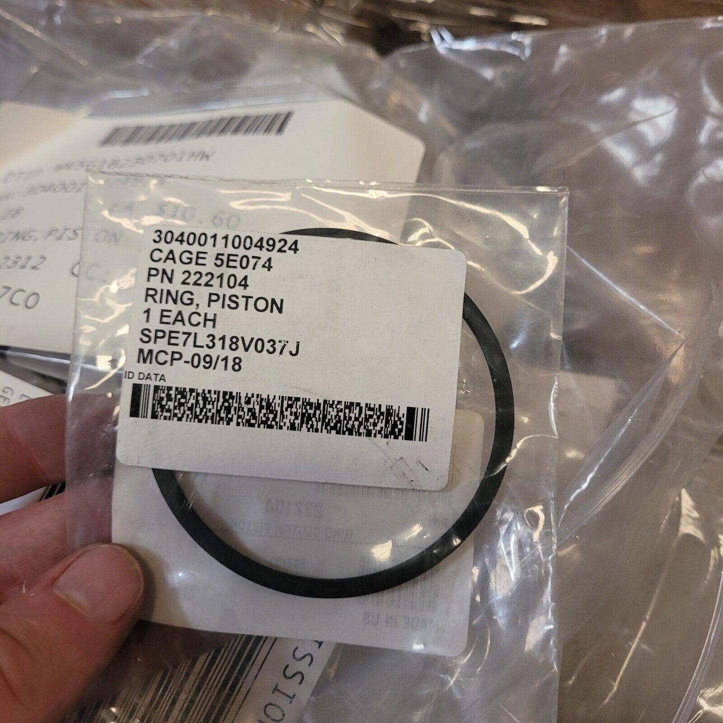 DANA 222104 250087 Piston Ring Fits Truck Fl (M4K) 9-904-103589 2520-01-100-4924