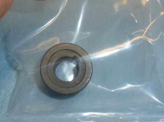 NOS 10-163049 BENDIX MAGNETO BUSHING 10163049 5340-01-311-5770