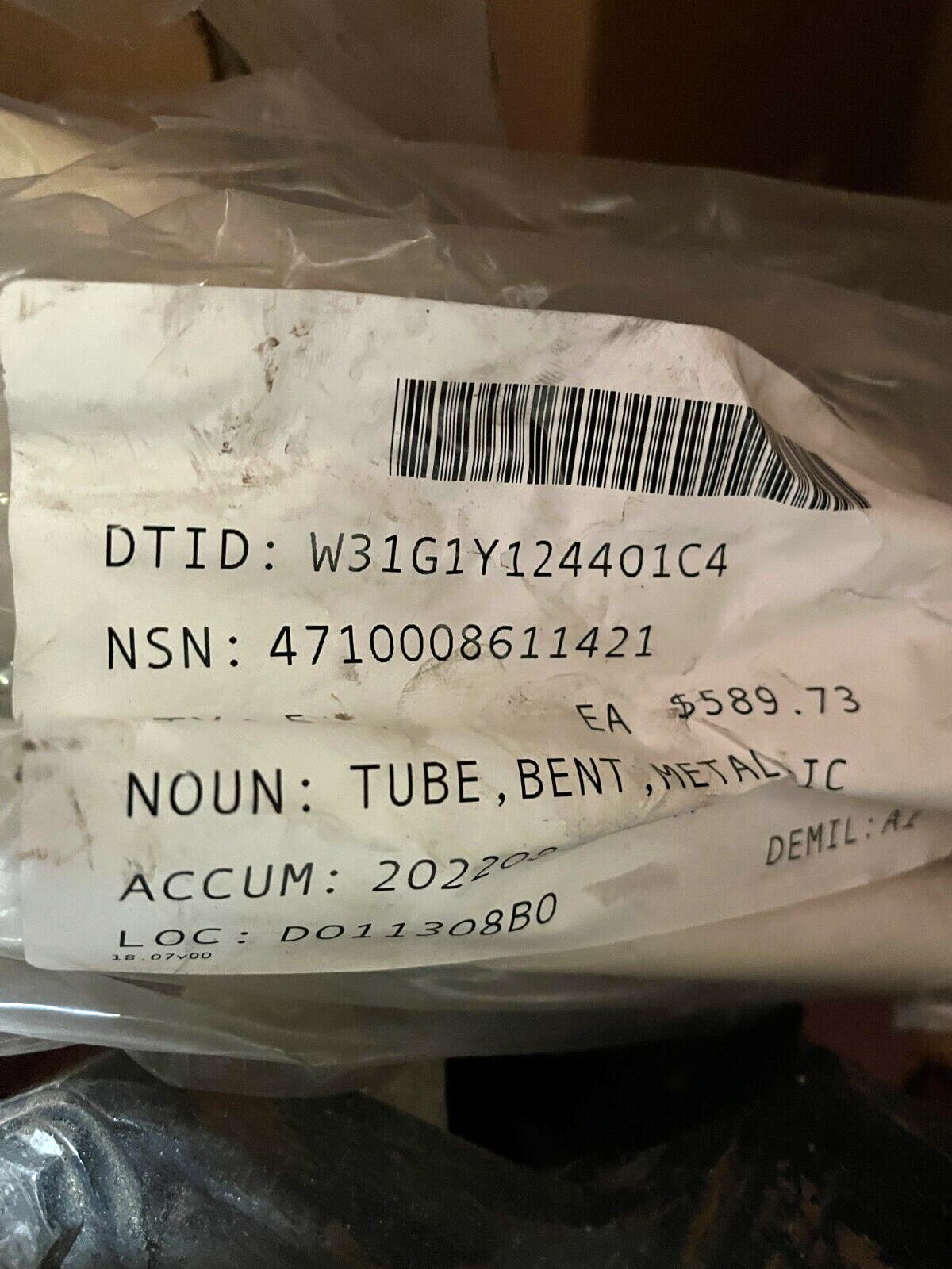 M-109/M-110 10903324 CLAMP,AIR PUMP MOUN METALLIC BENT TUBE 4710-00-861-1421