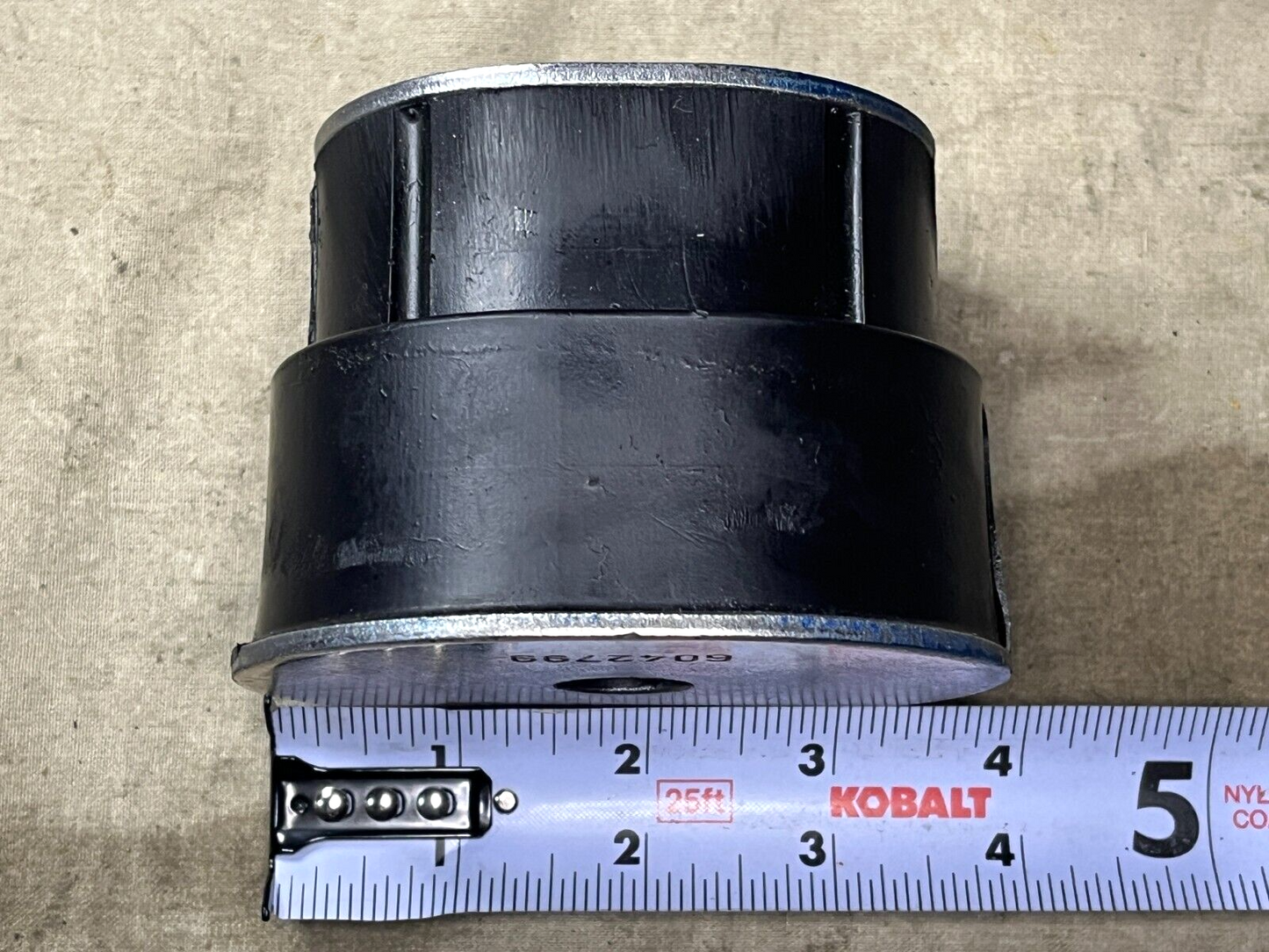 HMMWV HUMVEE LATE STYLE BODY MOUNT 6042800 12598952 5340-01-568-4874