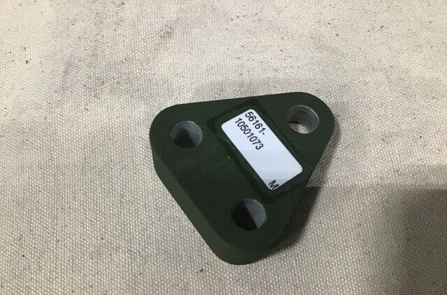 LAV, ANTI-TANK GENERAL DYNAMICS 10501073 MOUNTING BRACKET 5340-21-878-6983