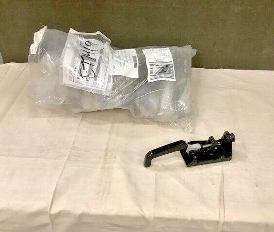 Oshkosh Defense MRAP M-ATV 0000630082-00 Vehicular Door Handles 2540-01-584-9068