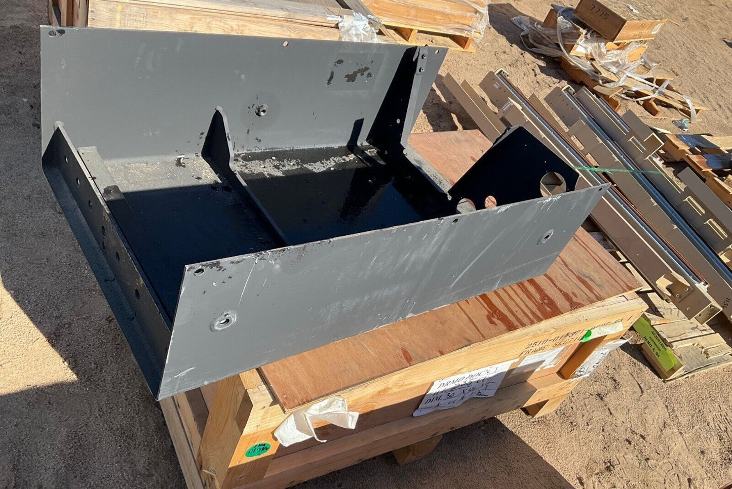 OSHKOSH M1070 TRUCK VEHICULAR STRUCTURAL FRAME SECTION SW33456 2510-01-371-8695