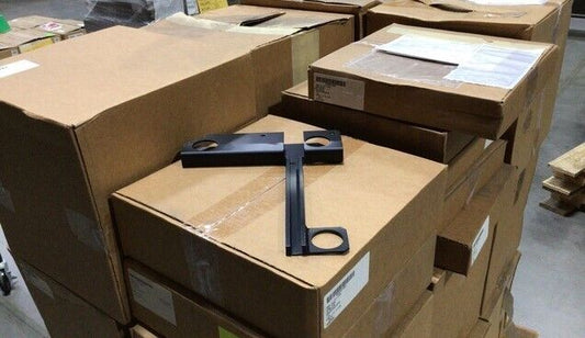 NEW MILITARY MRAP BAE SYSTEMS 4300138 MOUNTING BRACKET SENSOR 5340-01-571-2525