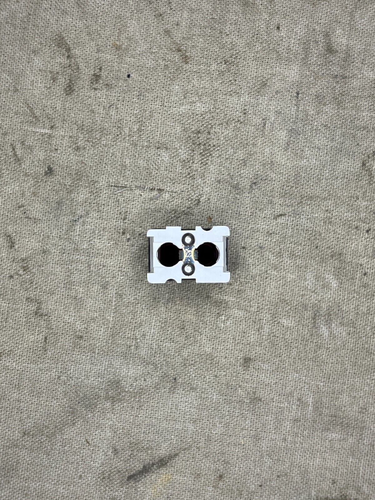 AIRCRAFT AWACS E-3A, F-16 R/T14 6541002-204 LIGHT LENS 6210-01-200-0776