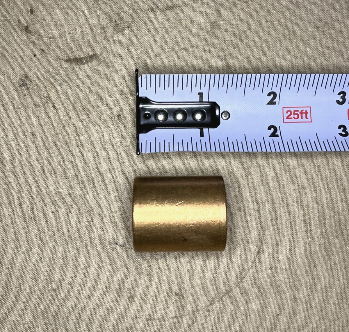 DROPSIDE 2 1/2 TON 6X6 W/E CARGO TRUCK 10935441 SLEEVE BEARING 3120-00-057-4506