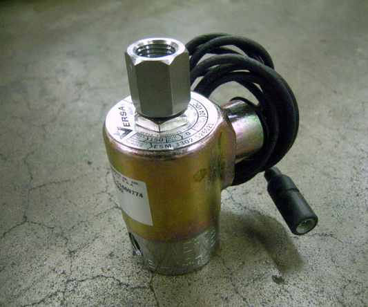 M939 5 Ton Solenoid Electrical Military Truck Solenoid 11669774 M939A1 M939A2