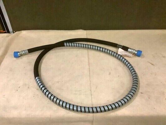 MRAP NAVISTAR DEFENSE M12UUL5108 HOSE ASSEMBLY XMSN OIL COOLER 4720-01-567-1403