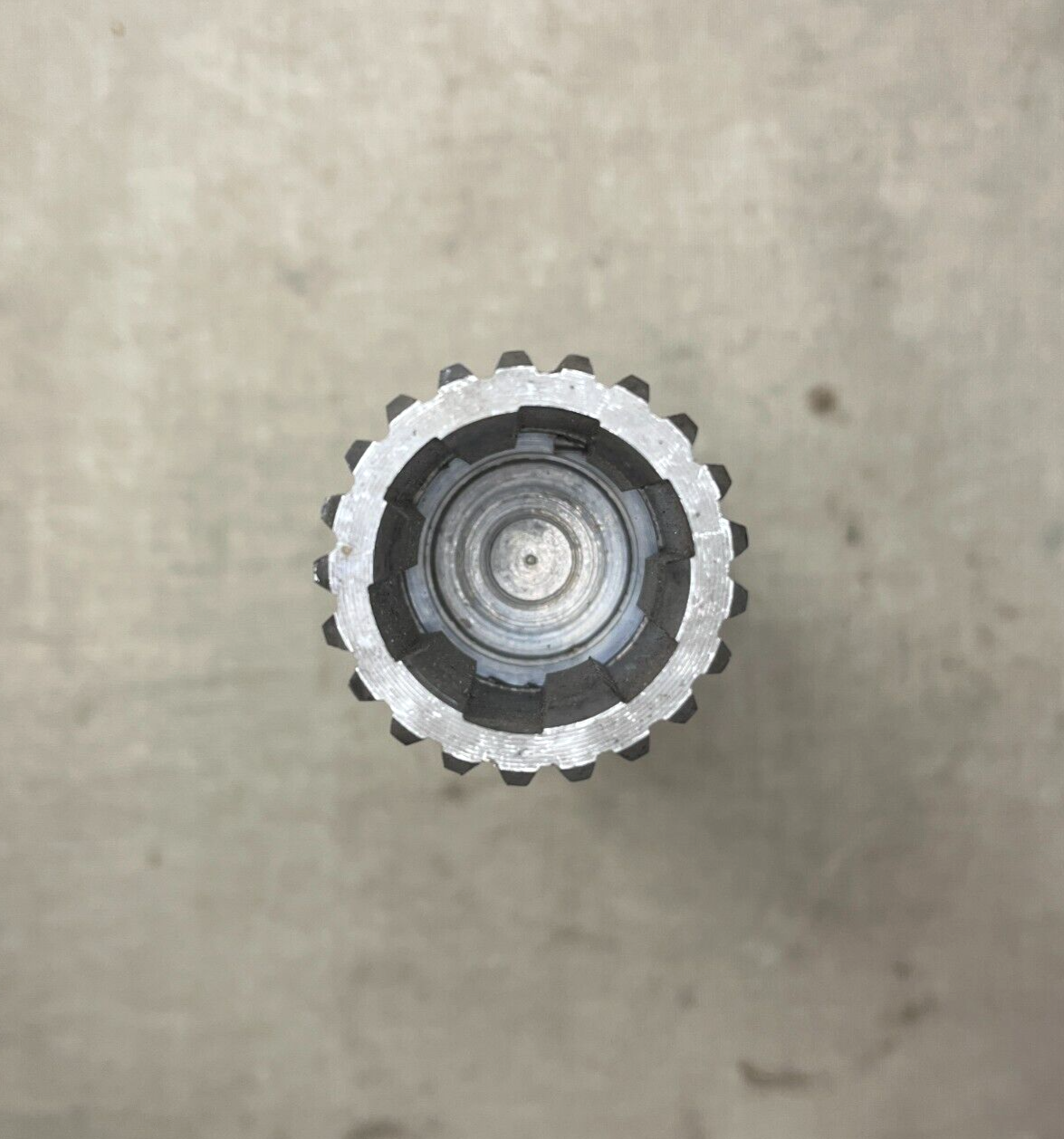 FMTV HEMTT XM1074 PLS TRUCK 2CK144 GEARSHAFT SPUR 9-734-100654 3040-01-234-1824