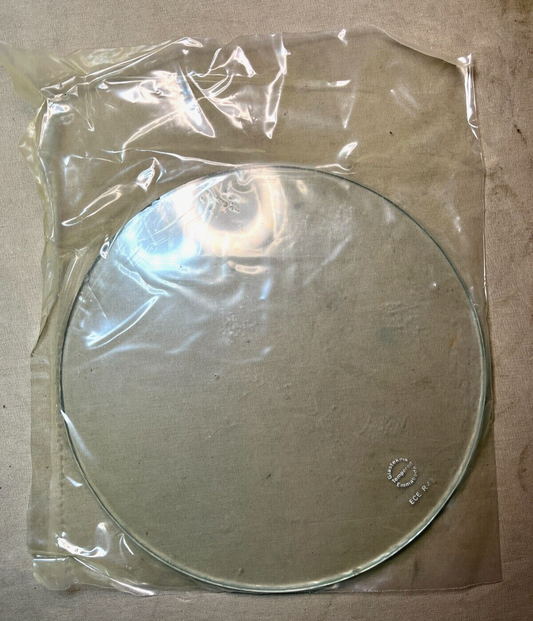 M-973 SUSV SMALL VEHICLE 4536023-001 PLATE GLASS 92240-991 5620-01-174-7579