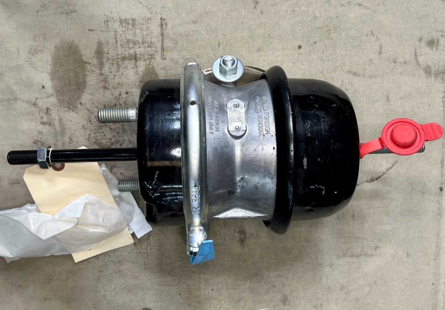 M1076A1 TRAILER MGM B593276X24 AIR BRAKE CHAMBER 4121629 2530-01-619-6441 NOS