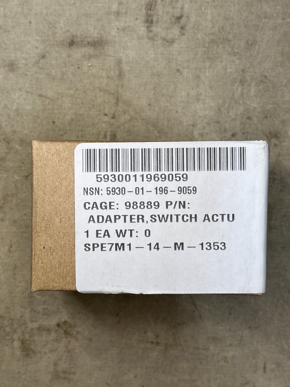 AIRCRAFT B-1B, A-10 1251154-2 SWITCH ACTUATOR ADAPTER 5930-01-196-9059 NOS